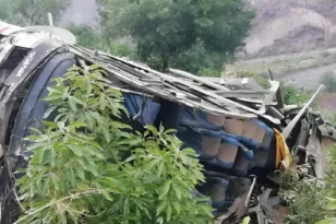 Περού: Λεωφορείο έπεσε σε χαράδρα – Τουλάχιστον 23 νεκροί