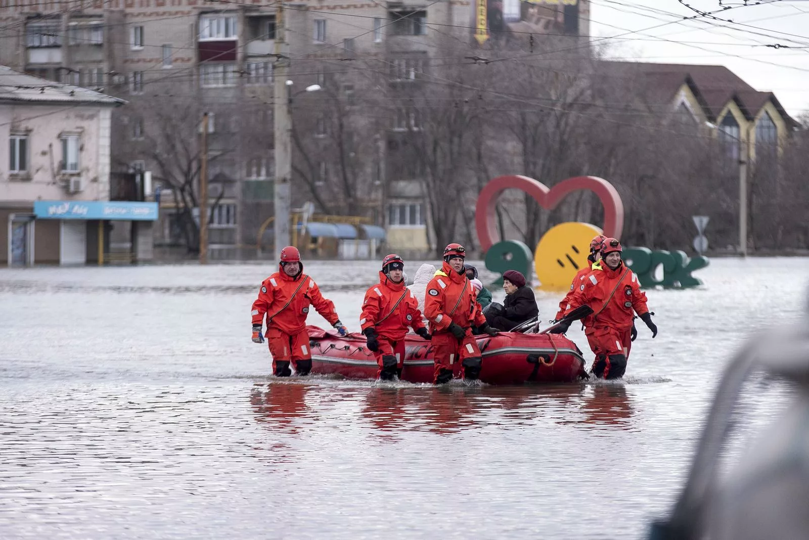 Russia: Flood sirens – Thousands at risk
 – 2024-04-12 16:17:02