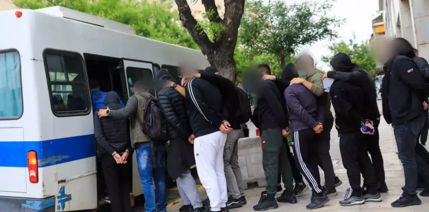 Υπόθεση Λυγγερίδη: Απολογούνται σήμερα οι 10 από τους 67 συλληφθέντες, αναμένονται νέα εντάλματα