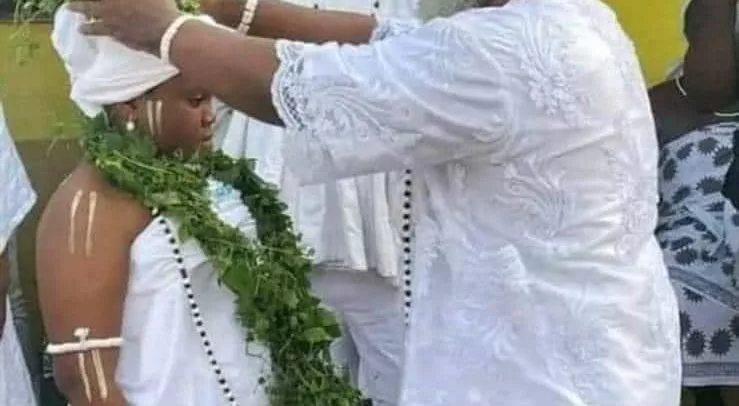 Σάλος στην Γκάνα: 63χρονος ιερέας παντρεύτηκε 12χρονη!