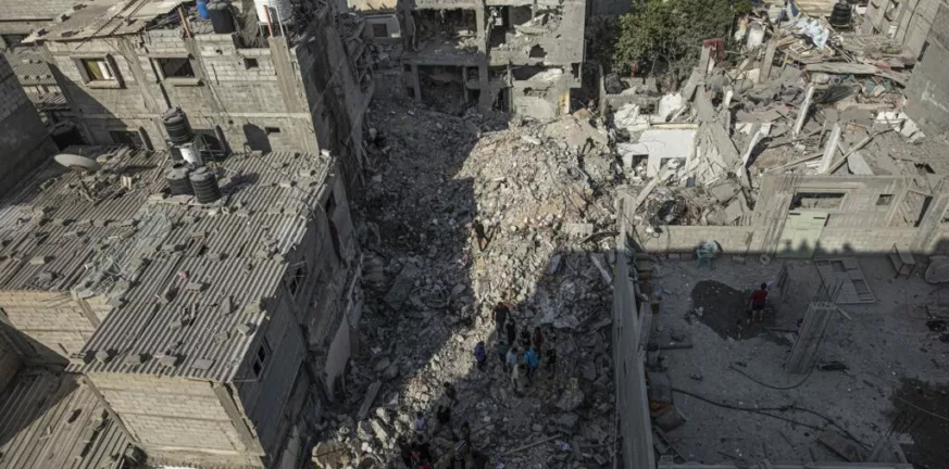 Γάζα: Τριάντα επτά εκατομμύρια τόνοι συντριμμιών πνίγουν την πόλη