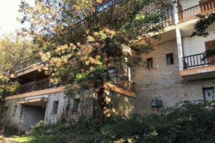 Χωρίς ενδιαφέρον για το «Ξενία Καλετζίου» - Ο Δήμος περιμένει με αγωνία να βρεθεί ενοικιαστής για το ιστορικό ξενοδοχείο