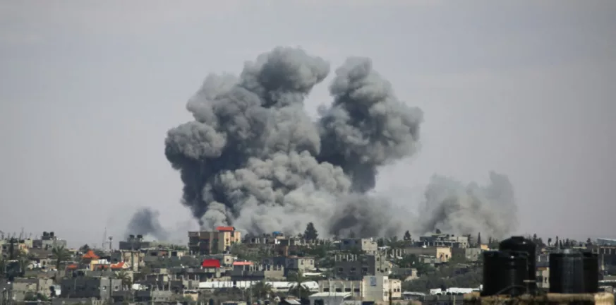Θρίλερ δίχως τέλος για την εκεχειρία στη Γάζα: Το Ισραήλ συνεχίζει τις επιχειρήσεις στην Ράφα