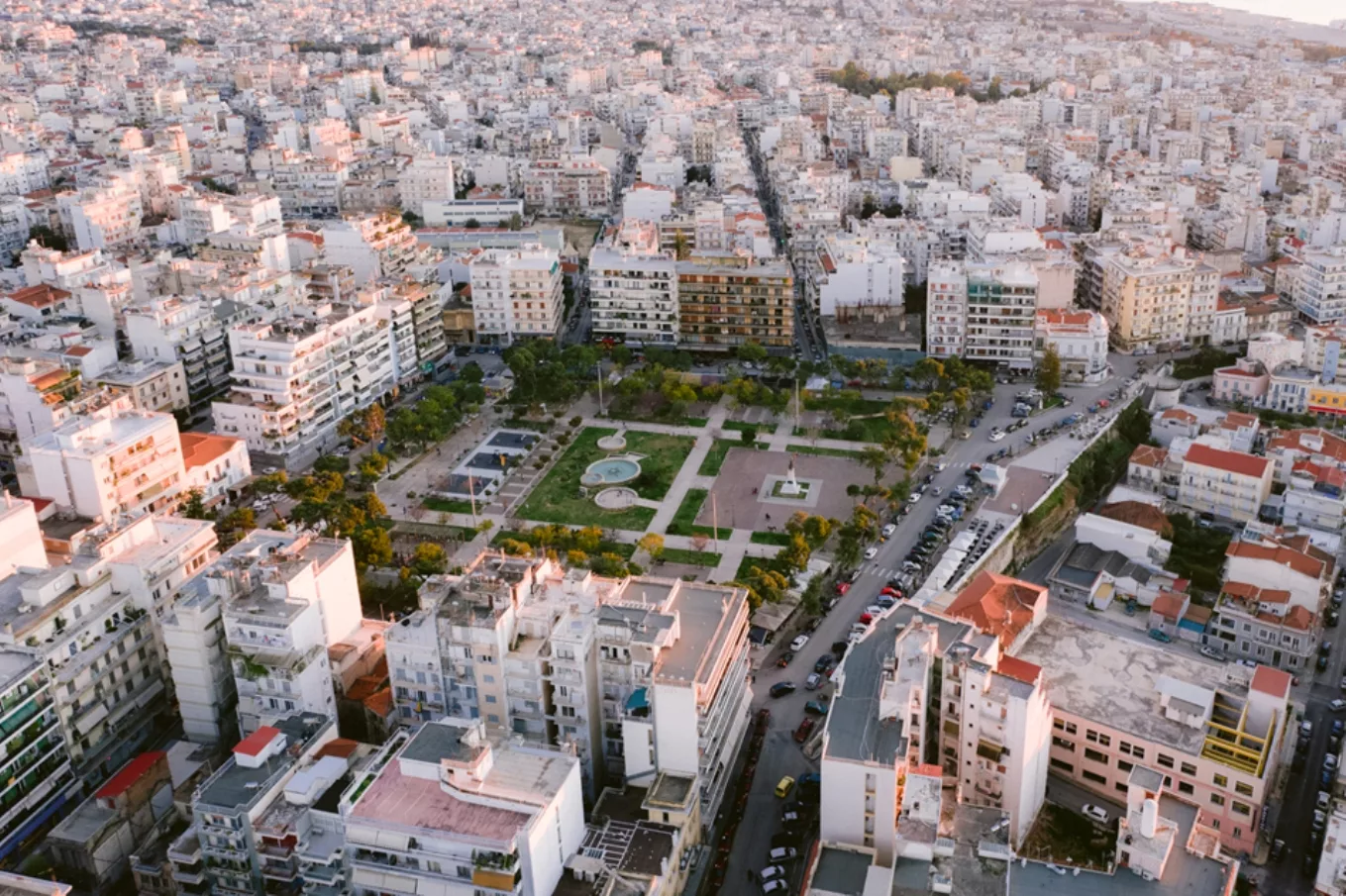 Explosion in the real estate market, 122% increase in real estate sales in Patras
 – 2024-05-10 14:30:25