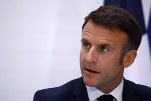 Μακρόν: Ως εγγυητής των θεσμών θα σεβαστώ την επιλογή των Γάλλων