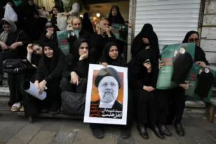Ιράν: Ξεκινά σήμερα η κηδεία του Ραϊσί από την Ταμπρίζ, ανοίγει η έρευνα για τα αίτια της συντριβής