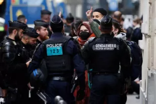 Γαλλία: Η αστυνομία εκκενώνει τη σχολή Sciences Po στο Παρίσι ΦΩΤΟ