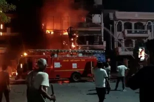 Ινδία: Χωρίς άδεια το νοσοκομείο παίδων όπου πέθαναν 6 νεογέννητα σε πυρκαγιά ΒΙΝΤΕΟ