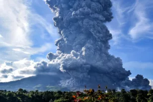 Ινδονησία,έκρηξη,ηφαιστείου