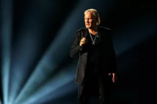 Eurovision 2024: Καθήλωσε ο Τζόνι Λόγκαν με το «Euphoria» ΒΙΝΤΕΟ