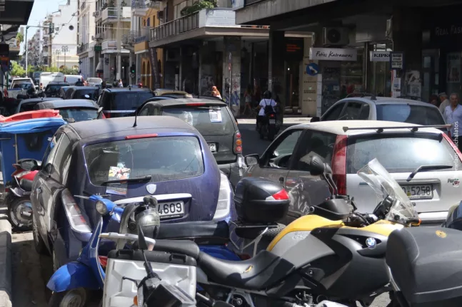 «Καμπάνες» για τους ανασφάλιστους - Πρόστιμα από 100 μέχρι και 1000 ευρώ για παρατυπίες σε οχήματα