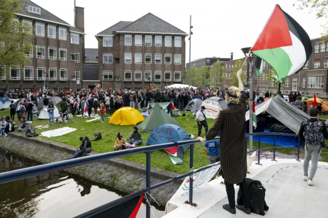 Άμστερνταμ: Η αστυνομία διέλυσε διαδήλωση φιλοπαλαιστίνιων σε πανεπιστήμιο ΒΙΝΤΕΟ