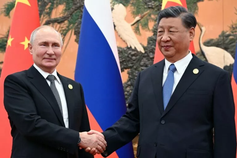 Beijing: Warm handshake between Xi Jinping and Putin
 – 2024-07-23 02:46:58