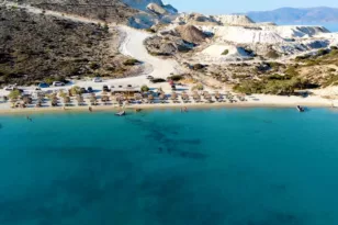 παραλία Πράσσα