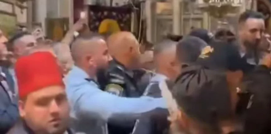 Οι ισραηλινές Αρχές συνέλαβαν τον φρουρό του Έλληνα πρόξενου στην αφή του Αγίου Φωτός
