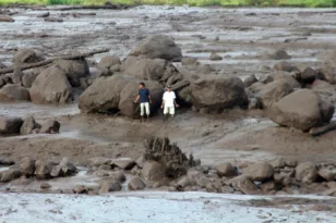 Ινδονησία: Στους 50 οι νεκροί από τις πλημμύρες και τις κατολισθήσεις, 27 αγνοούμενοι