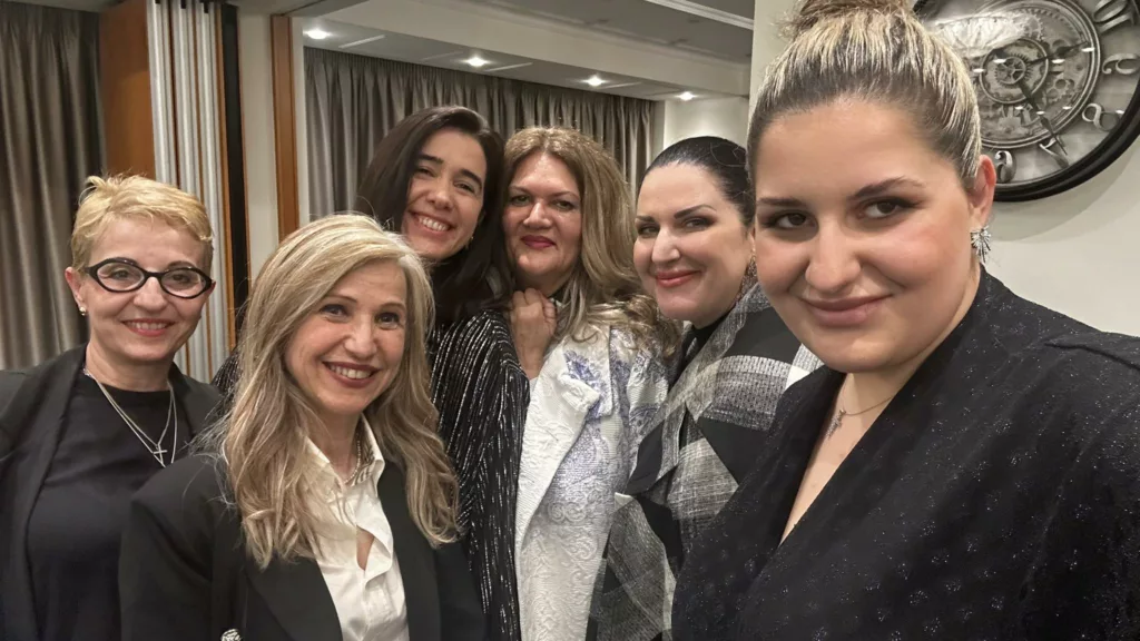 Continuous meetings of Anna Maria Rogdakis with citizens – Warm messages of encouragement for her candidacy
 – 2024-05-11 09:22:48