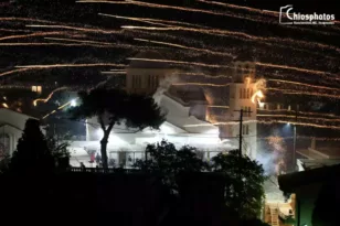 Χίος: Εντυπωσιακός ο ρουκετοπόλεμος στο Βροντάδο ΒΙΝΤΕΟ