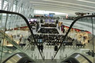 Ουγγαρία: Το κράτος και ο όμιλος Vinci εξαγοράζουν το αεροδρόμιο της Βουδαπέστης
