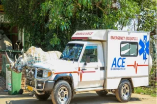 Ζιμπάμπουε: Τουλάχιστον οκτώ νεκροί εξαιτίας πυρκαγιάς σε λεωφορείο, αγνοούνται δύο άνθρωποι