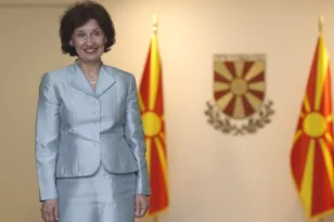 Γκορντάνα Σιλιάνοφσκα: Η μη χρήση του ονόματος Βόρεια Μακεδονία δεν αποτελεί παραβίαση του Συντάγματος