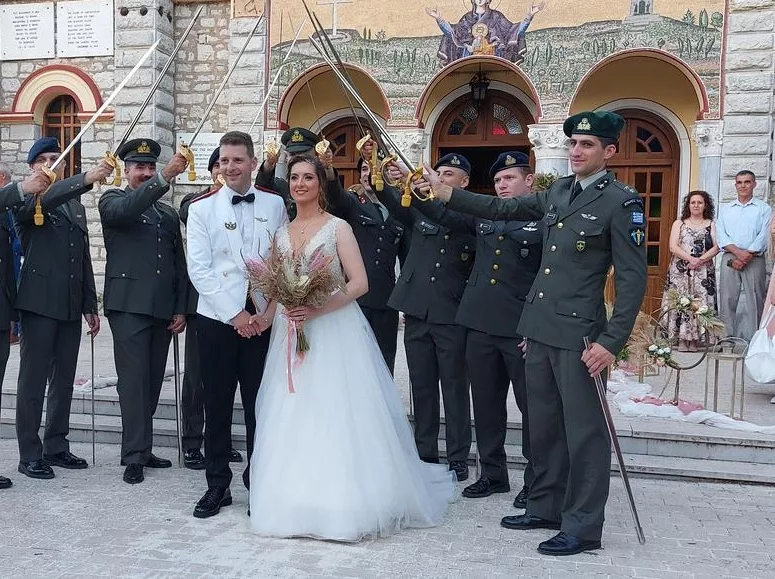 With honors the marriage of Eleni and Sotiris – Good marriage ceremony baptism in Kalavryta
 – 2024-06-11 20:37:15