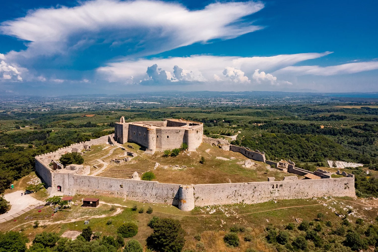 Measures are underway for the hearth safety of the archaeological web site and museum at Chlemoutsi Citadel
 – 2024-06-14 16:47:18