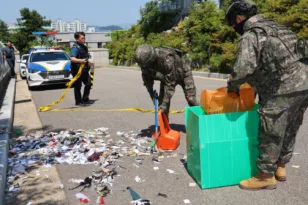 Η Βόρεια Κορέα έστειλε μπαλόνια με σκουπίδια στη Νότια Κορέα!