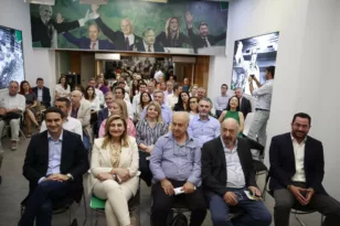 ΠΑΣΟΚ: Ποιοι «σήκωσαν το γάντι» στον Ανδρουλάκη, οι αποφάσεις με «φόντο» τις εκλογές 