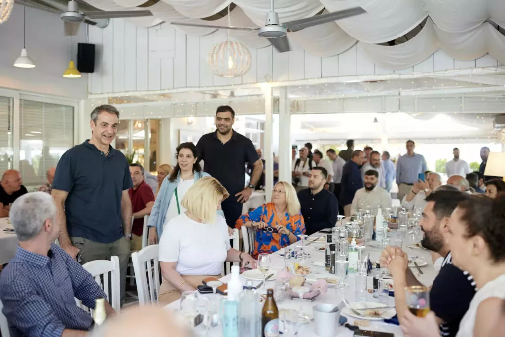 Mitsotakis: Stress-free in a fish tavern in Vrilissia shortly earlier than the European elections PHOTOS
 – 2024-06-10 18:16:48