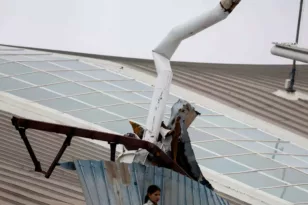 Νέο Δελχί: Σοκαριστικές εικόνες από την κατάρρευση οροφής του αεροδρομίου ΦΩΤΟ – ΒΙΝΤΕΟ