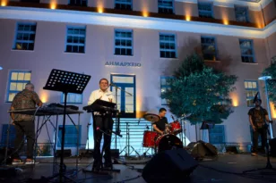 Πελετίδης για τριήμερο jazz: Εκπληκτικός ο συνδυασμός του νέου Δημαρχείου με τις μουσικές αυτές εκδηλώσεις