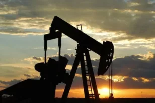 Προειδοποίηση προς τον ΟΠΕΚ+: Αναμένεται κορύφωση της παγκόσμιας ζήτησης πετρελαίου