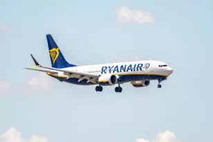 Συναγερμός για απειλή βόμβας σε πτήση της Ryanair
