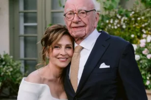 Παντρεύτηκε για πέμπτη φορά στα 93 του ο μεγιστάνας των μέσων ενημέρωσης Ρούπερτ Μέρντοχ