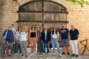 Prees trip: Προβολή από ΜΜΕ για τουριστική «πίτα» – Επισκέψεις δημοσιογράφων σε Αχαΐα και Ηλεία