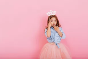 5 λόγοι για να ντύσετε την μικρή σας, σαν πριγκίπισσα οποιαδήποτε εποχή του χρόνου