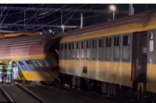 Τσεχία: Φονική σύγκρουση επιβατικού τρένου με εμπορική αμαξοστοιχία ΒΙΝΤΕΟ
