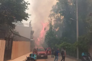 Πάτρα: Ξέσπασμα Πυροσβεστών κατά Δήμου για τη φωτιά στο Γηροκομειό
