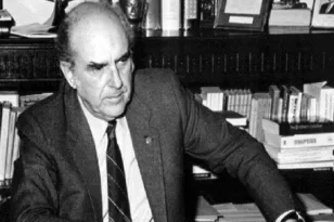 Σαν σήμερα 19 Ιουλίου 1989 η Βουλή αποφασίζει την παραπομπή του Ανδρέα Παπανδρέου στην Ειδική Ανακριτική Επιτροπή για το σκάνδαλο των ΔΕΚΟ – Τι άλλο συνέβη