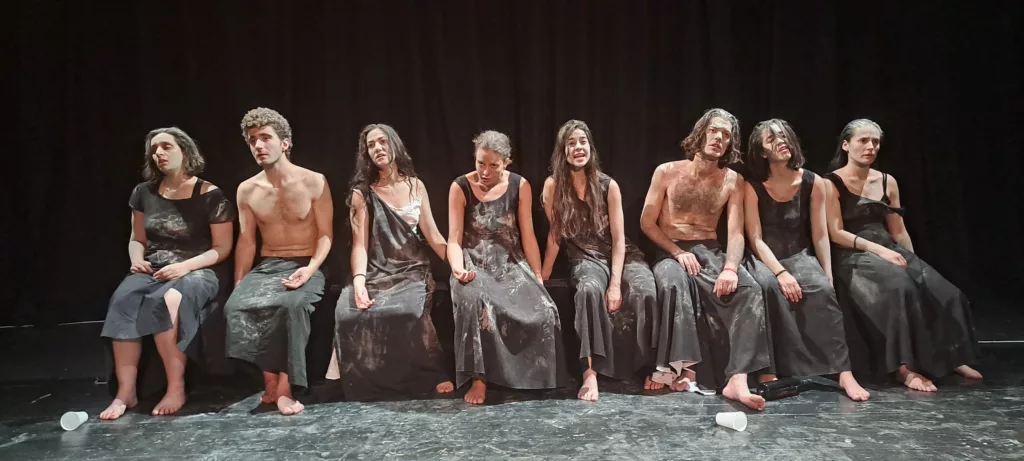 The final students of the Drama School of DIPETHE Patras present their work
 – 2024-07-02 21:06:58