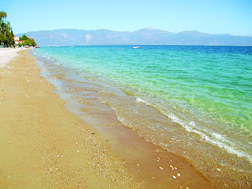 Παραθαλάσσιες αποδράσεις από την Πάτρα: 10 προορισμοί για μονοήμερες και διήμερες εξορμήσεις ΦΩΤΟ Παραθαλάσσιες αποδράσεις από την Πάτρα: 10 προορισμοί για μονοήμερες και διήμερες εξορμήσεις ΦΩΤΟ
