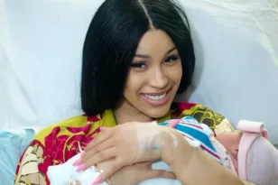 Cardi B: Μαμά για τρίτη φορά μετά τον χωρισμό της