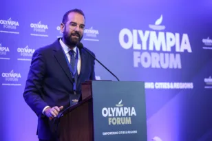 Φαρμάκης στο Olympia Forum: «Η Ελλάδα πρέπει να επενδύσει σε ένα νέο, πολυκεντρικό σύστημα ανάπτυξης»