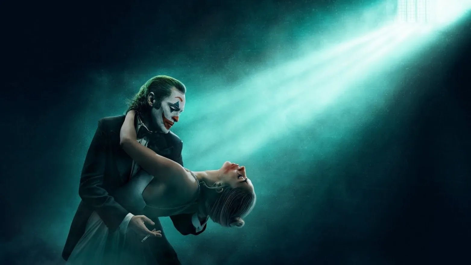 Aegio: In the “Apollo” Cinema the movie “Joker: Madness for Two” VIDEO