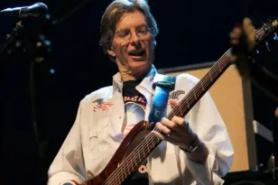 Phil Lesh: Πέθανε το ιδρυτικό μέλος των Grateful Dead σε ηλικία 84 ετών