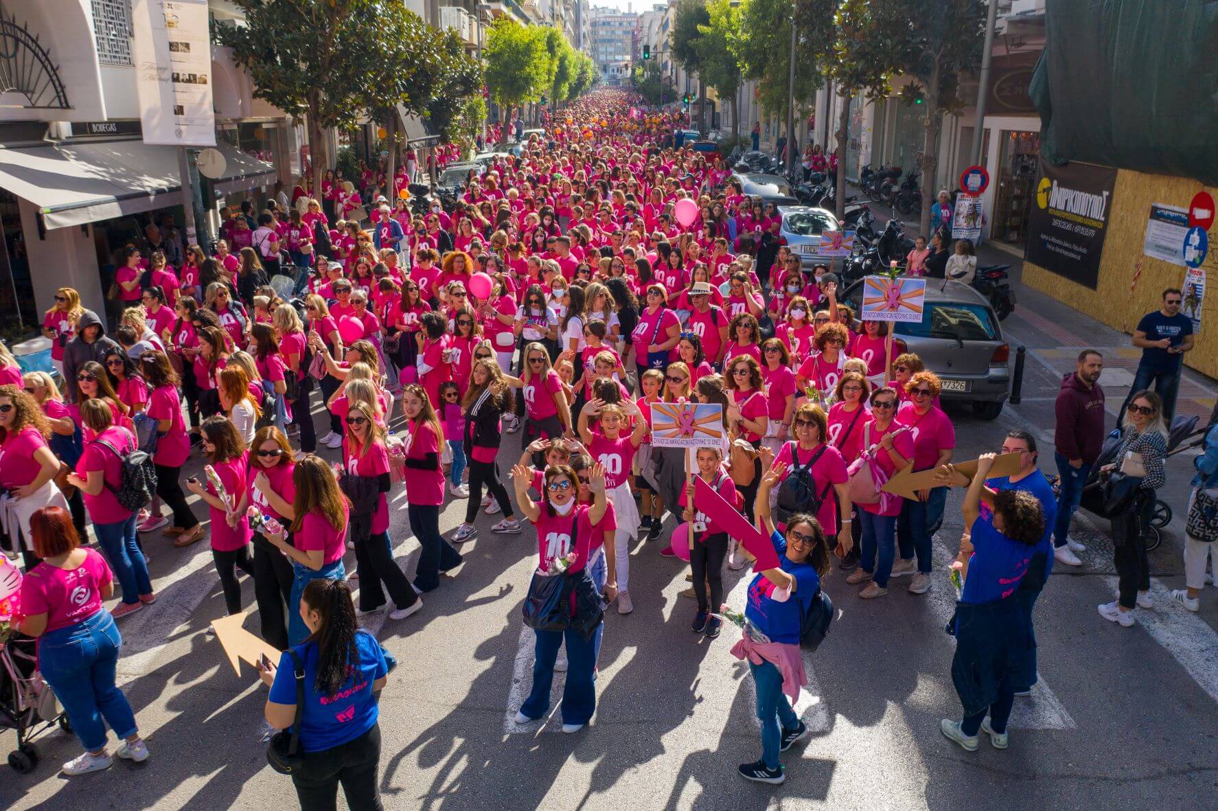 Patras in pink for a good cause, traffic regulations