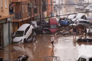 Ισπανία: Στους 219 οι νεκροί από τις πλημμύρες, 15.000 στρατιώτες στις πληγείσες περιοχές