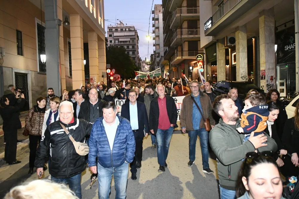 Πολυτεχνείο - πορεία - δήμος - εργατικό κέντρο