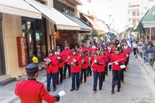 Η Δημοτική Φιλαρμονική Δερβενίου στις εκδηλώσεις για την απελευθέρωση της Πάτρας από τους Οθωμανούς ΦΩΤΟ – ΒΙΝΤΕΟ